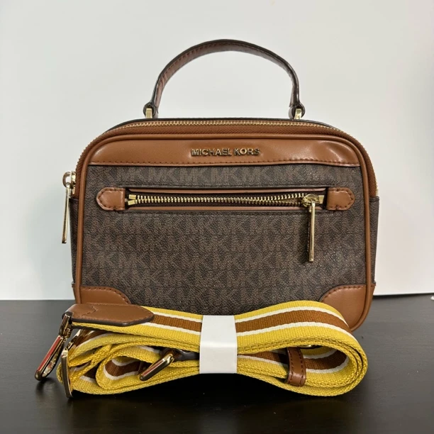 95新 MICHAELKORS/迈克高仕 MK 老花手柄相机包 HY6121