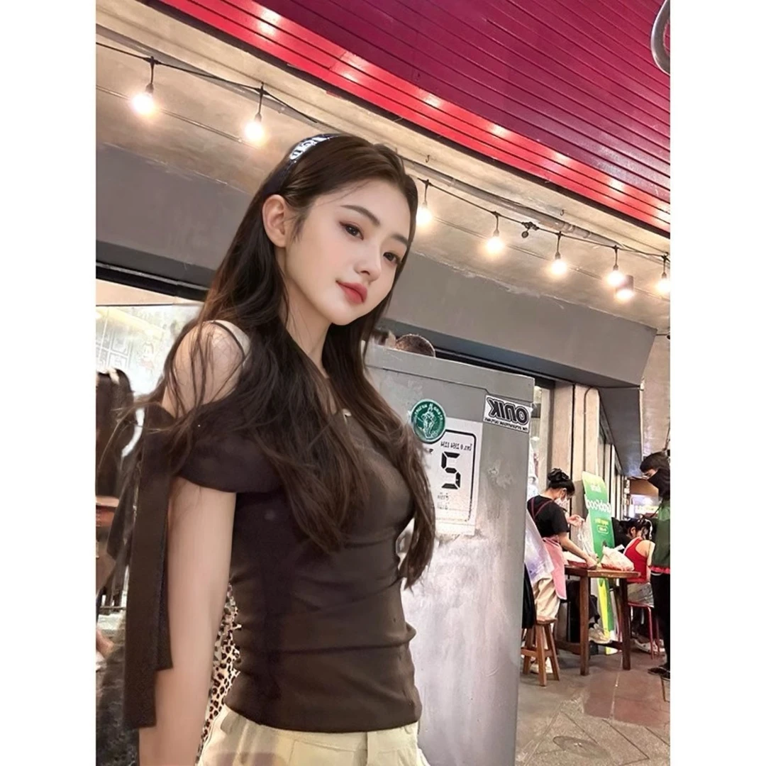 时髦多造型~洋气衣服一衣多穿蝴蝶结绑带斜肩休闲纯欲短袖T恤女夏