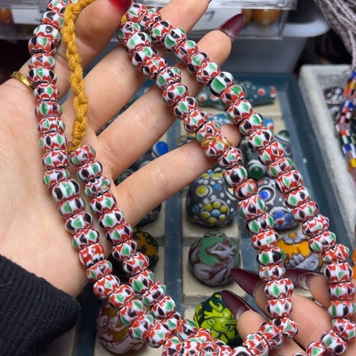 玻璃颈饰3883 雪佛兰一条