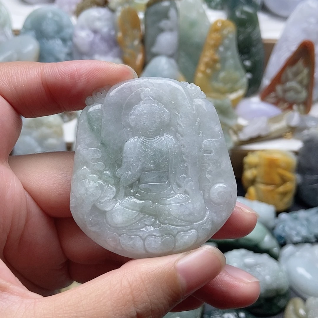 翡翠未镶嵌颈饰翡翠