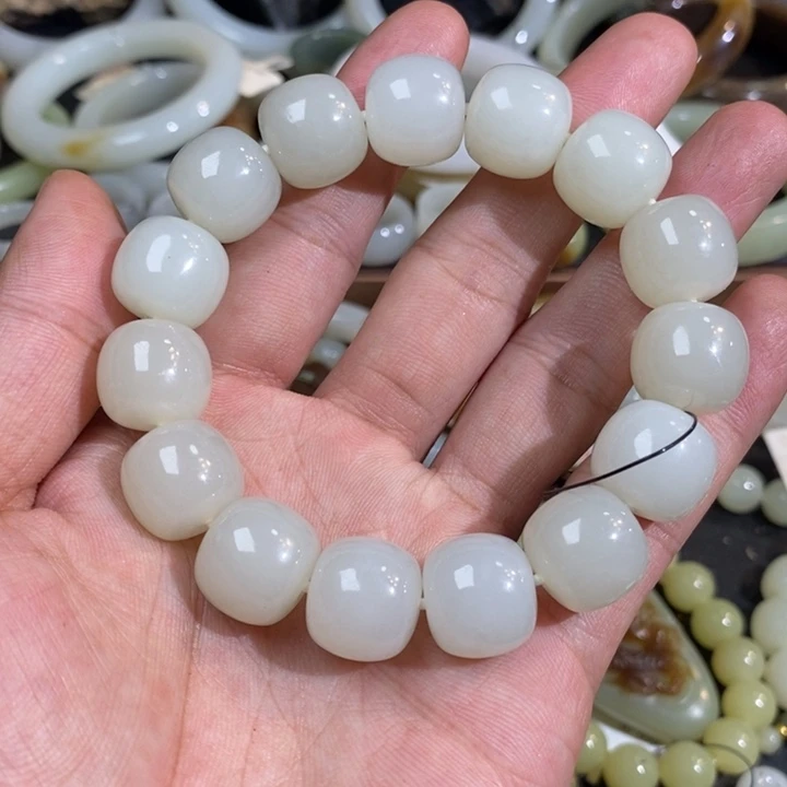 未镶嵌手链和田玉新疆且末天泰矿白玉老型珠手串