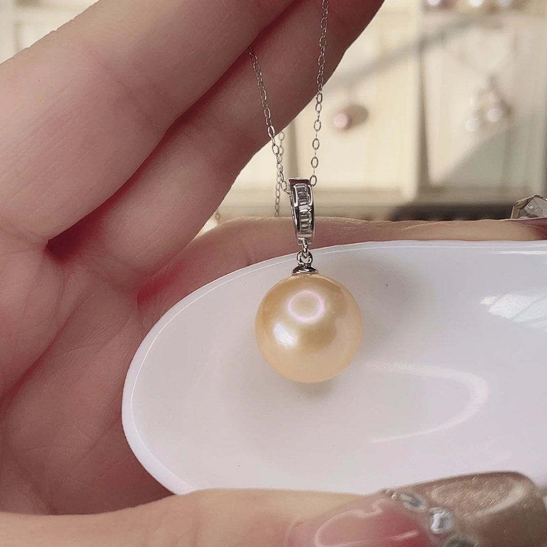 淡水珍珠合金吊坠(赠链)