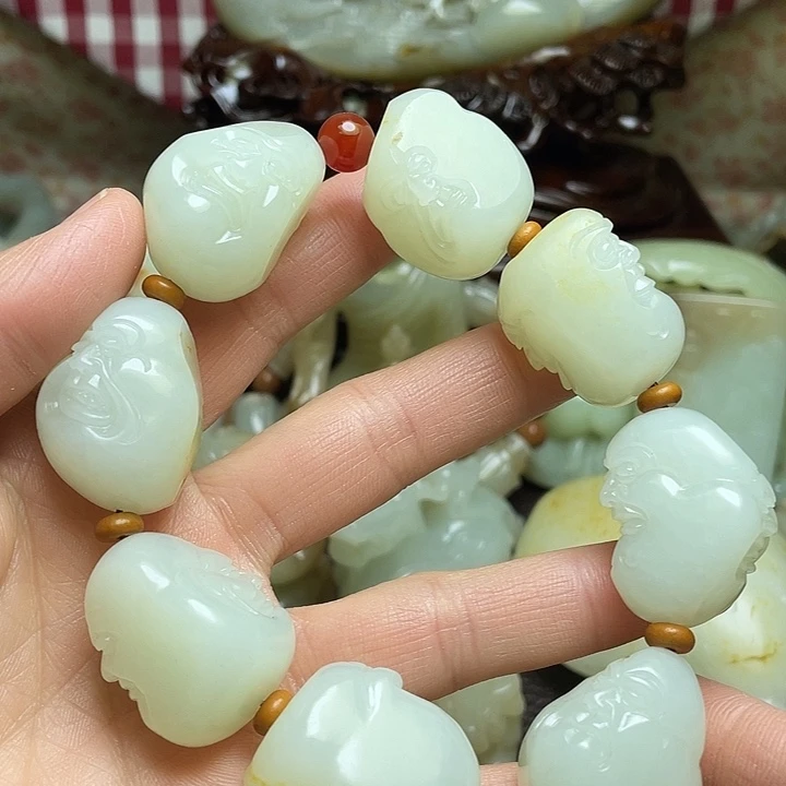 和田玉（糖玉）未镶嵌挂件