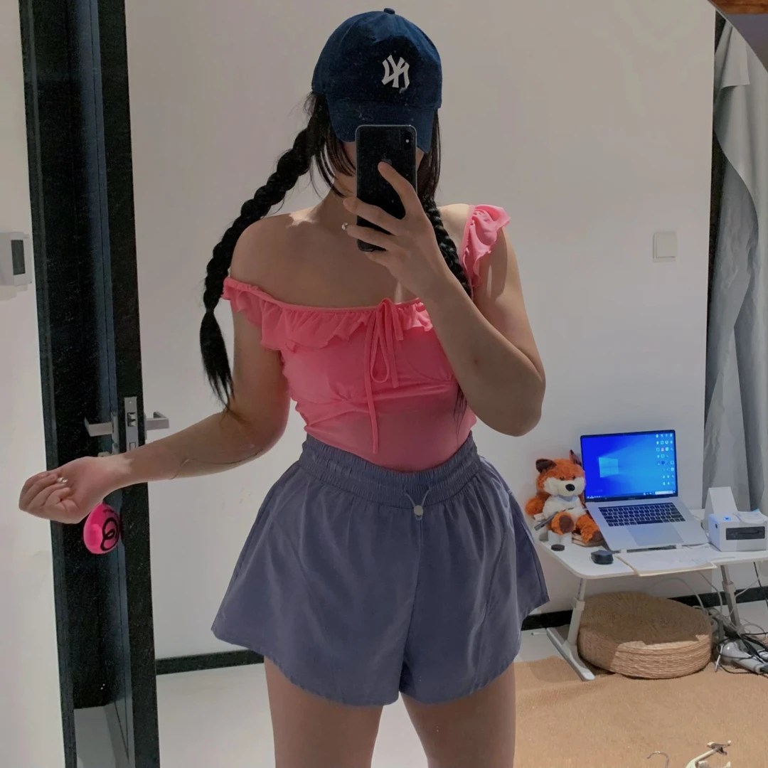 吊带少女风修身型纯欲风服装背心法式显瘦辣妹修身瑜伽健身衣