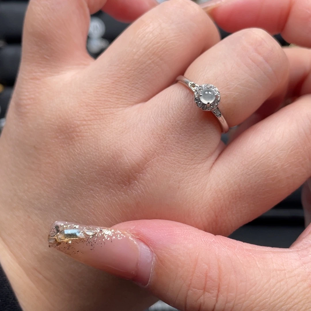 翡翠戒指银S925镶嵌戒指