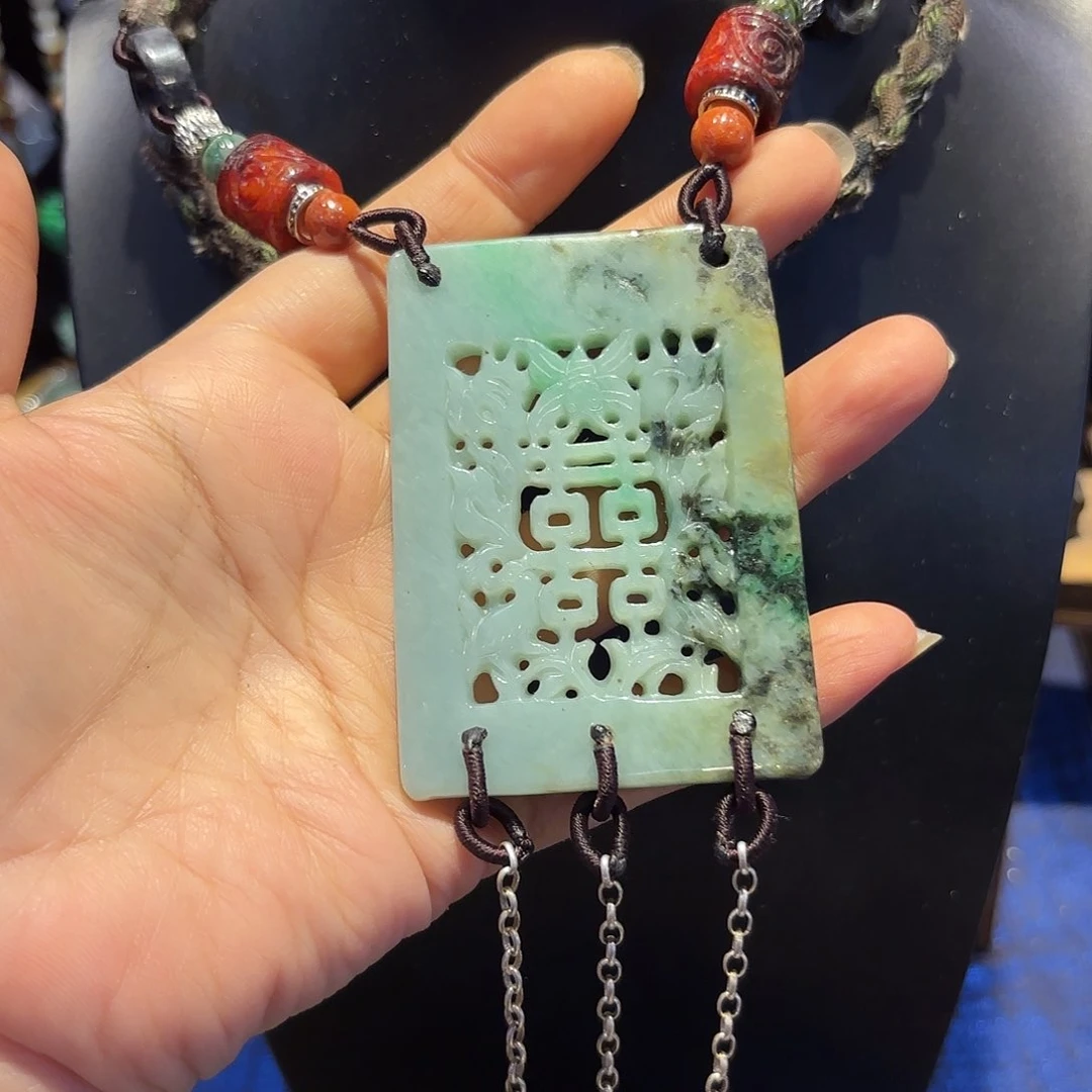 翡翠颈饰未镶嵌原创