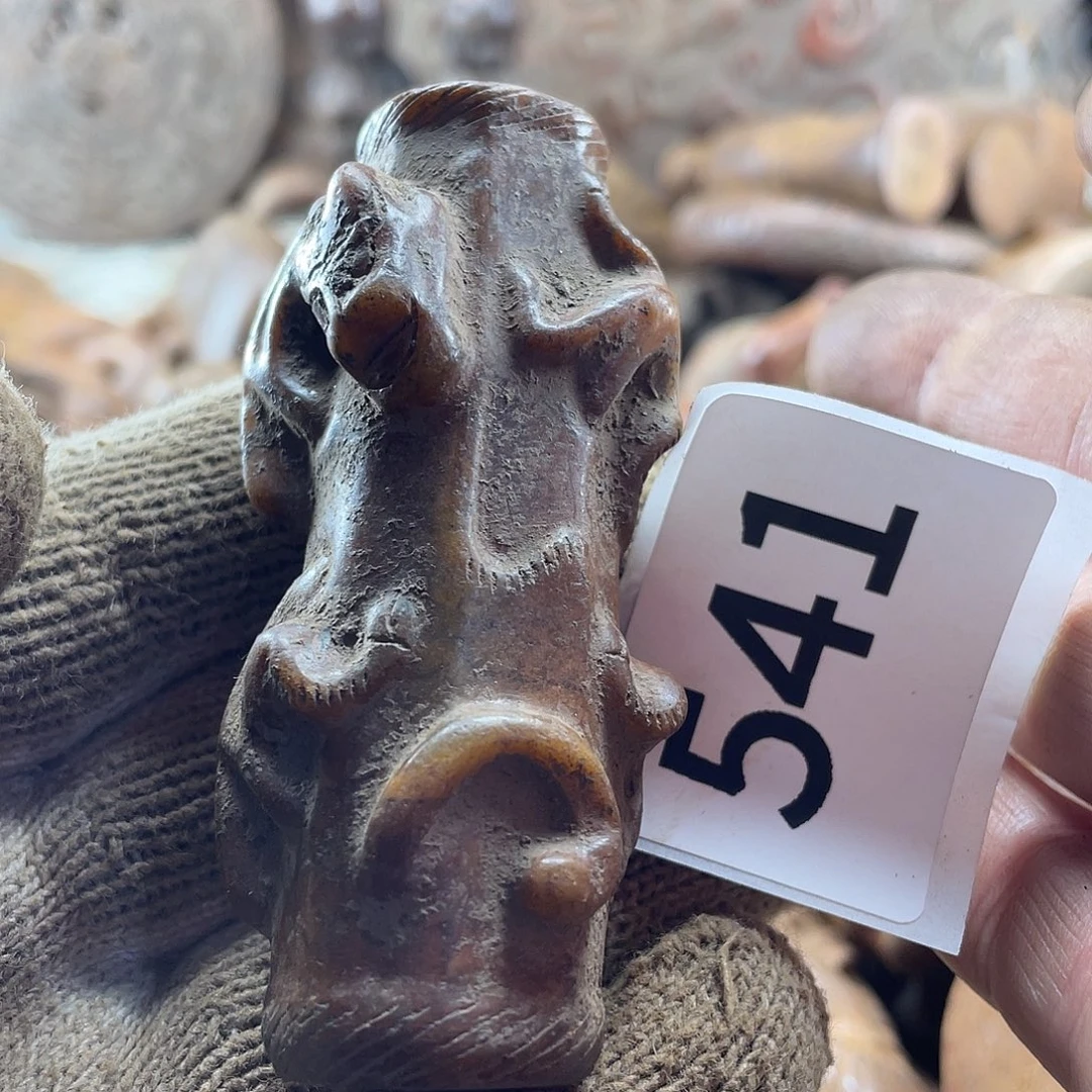 和田玉（糖玉）未镶嵌挂件