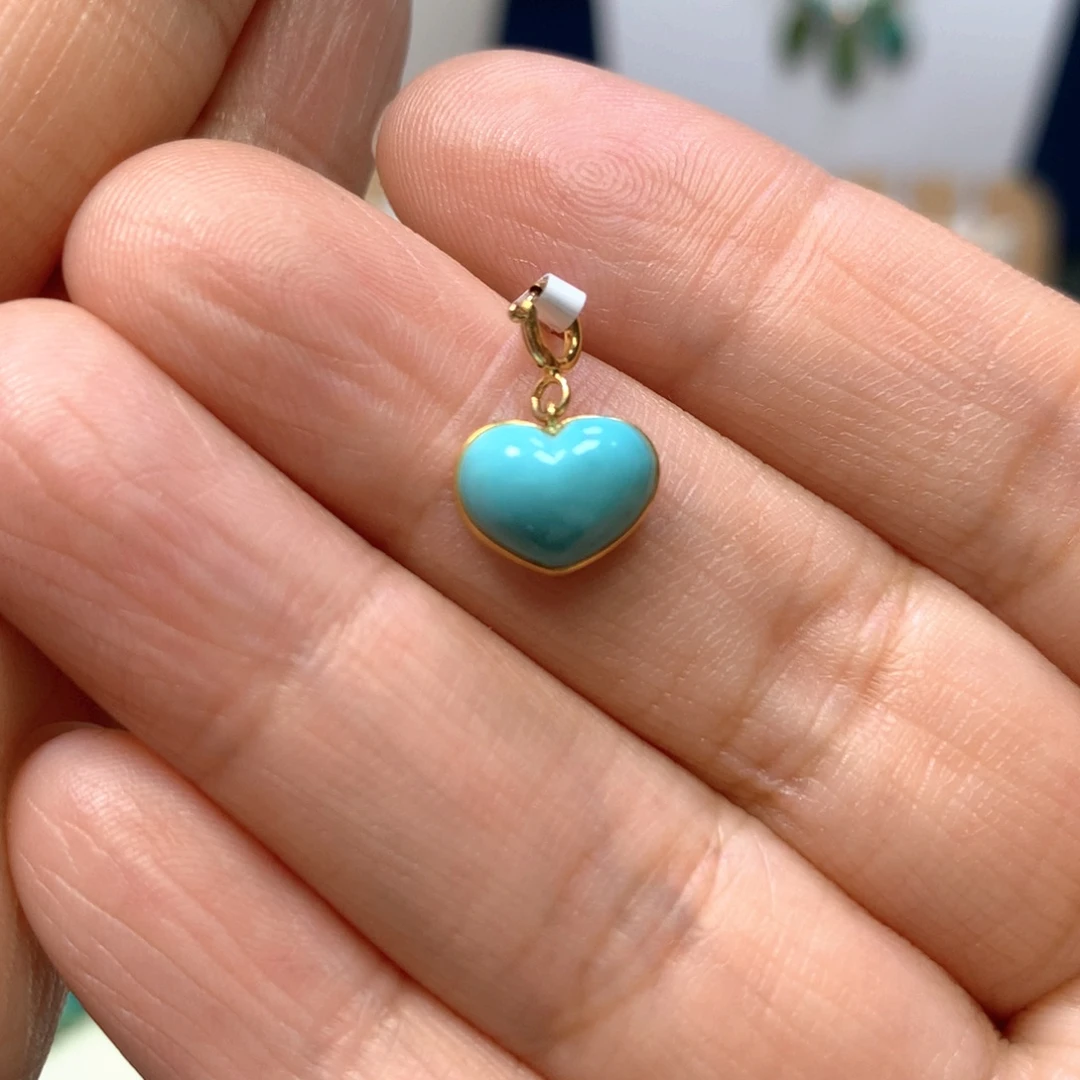 绿松石18K金镶嵌挂件