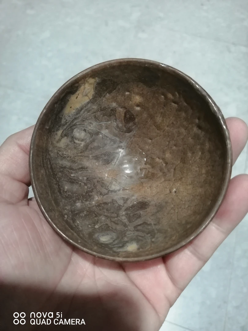 ​水吉窑宋盏，全品，敛口器型，器形园正平整，口径9高4厘米龟背