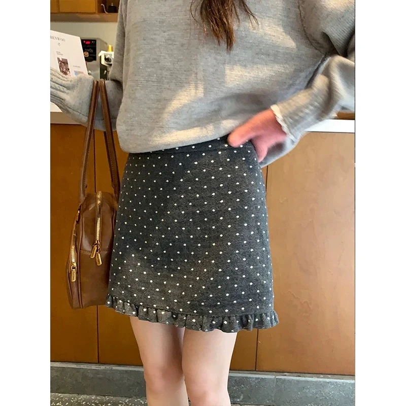 木耳边波点毛呢半身裙女2024秋冬新款高腰减龄显瘦包臀裙复古短裙