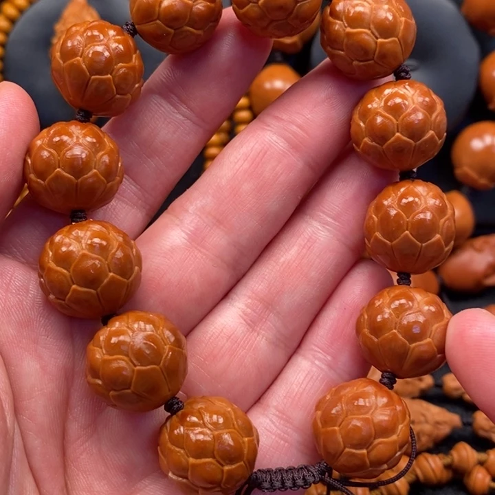 手串橄榄核好事连连