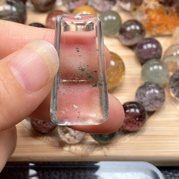 未镶嵌颈饰水晶水晶
