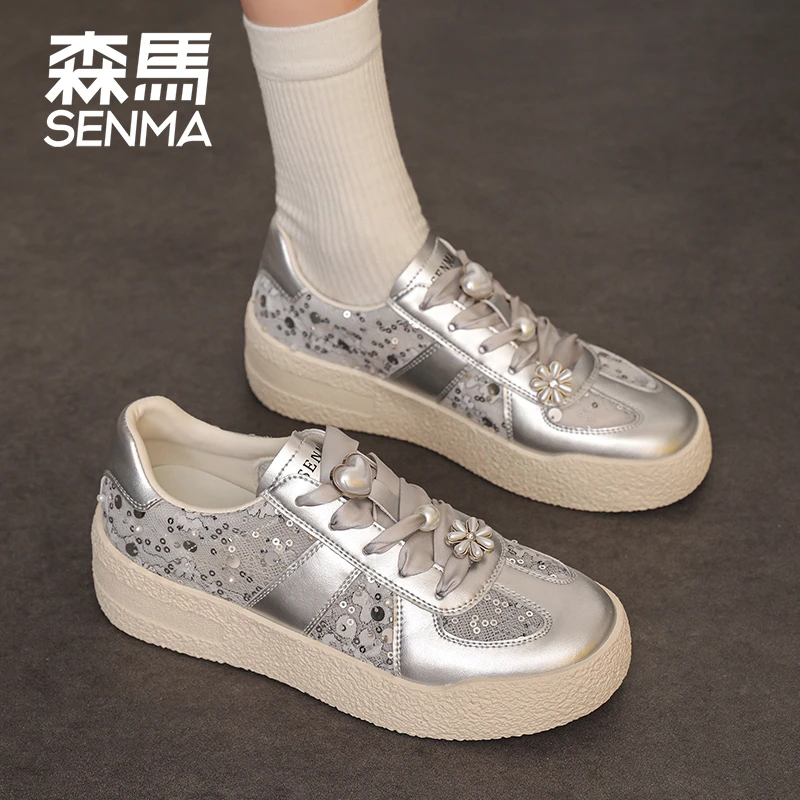 SENMA/森马小白鞋女2025冬季新款小众厚底休闲板鞋百搭运动面包鞋