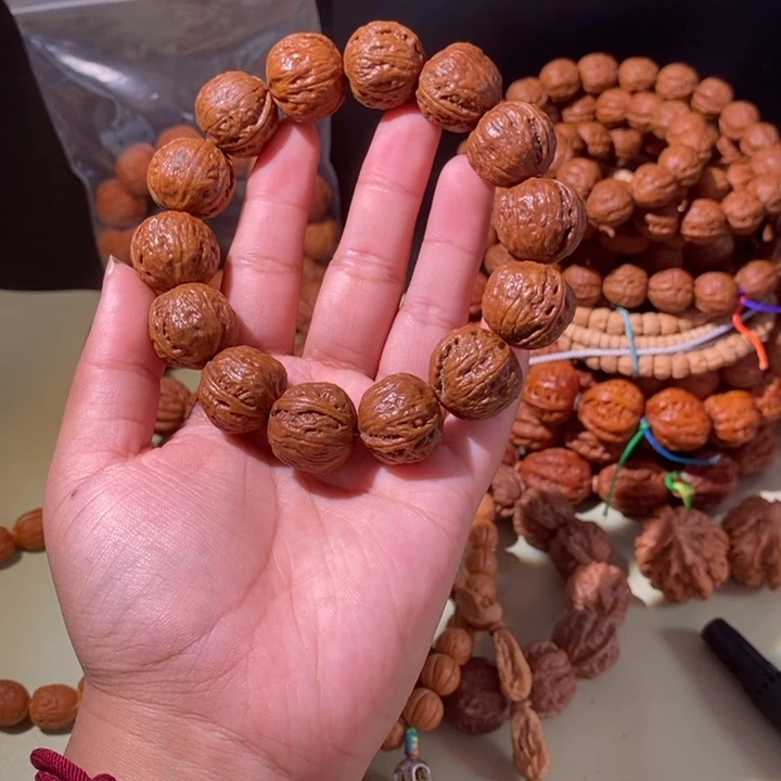 文玩核桃手串……41