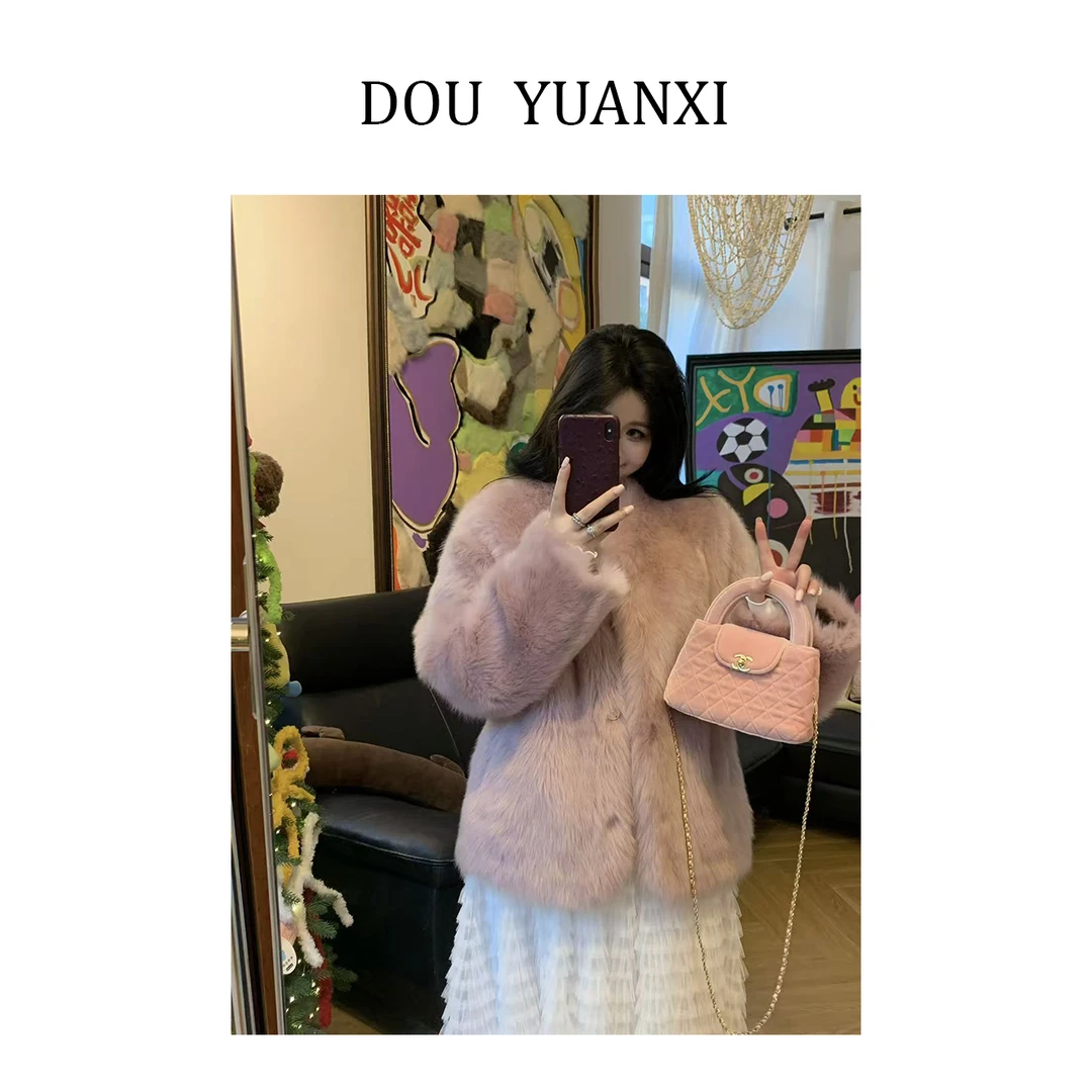 窦元囍【仰望千金】进口托卡皮毛一体双色V领直毛皮草女新款冬外套