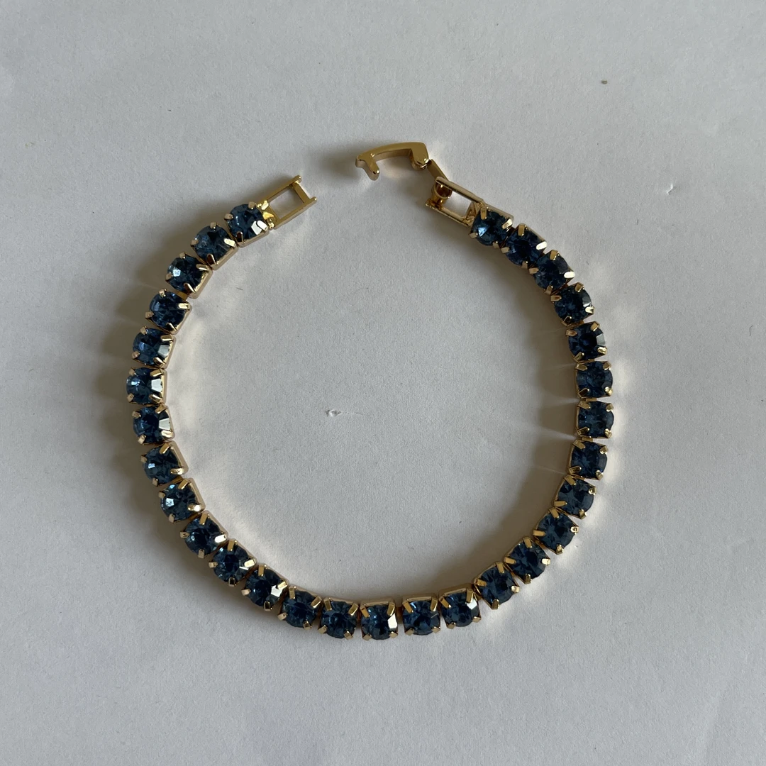 臻选手链 经典百搭设计蓝色手链W991