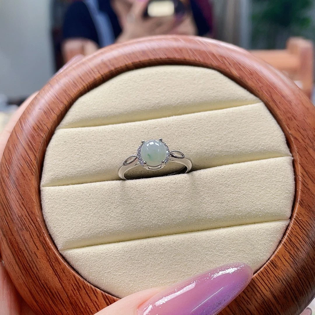 翡翠戒指未镶嵌天然翡翠Ａ货