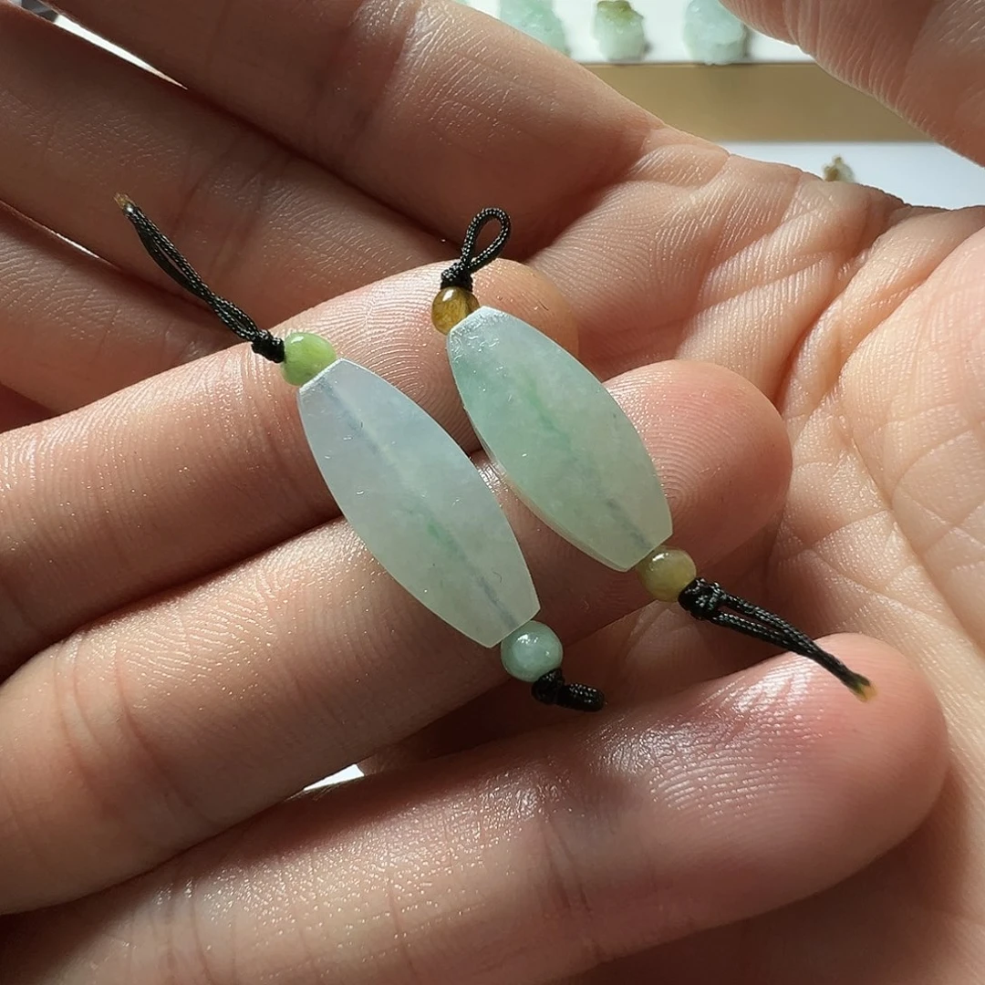 定制翡翠未镶嵌顶珠