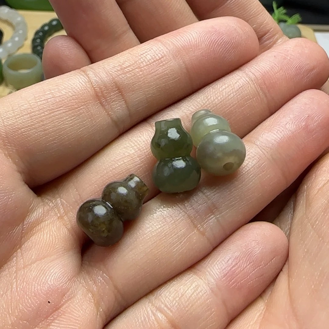 和田玉未镶嵌颈饰巧*知打包价