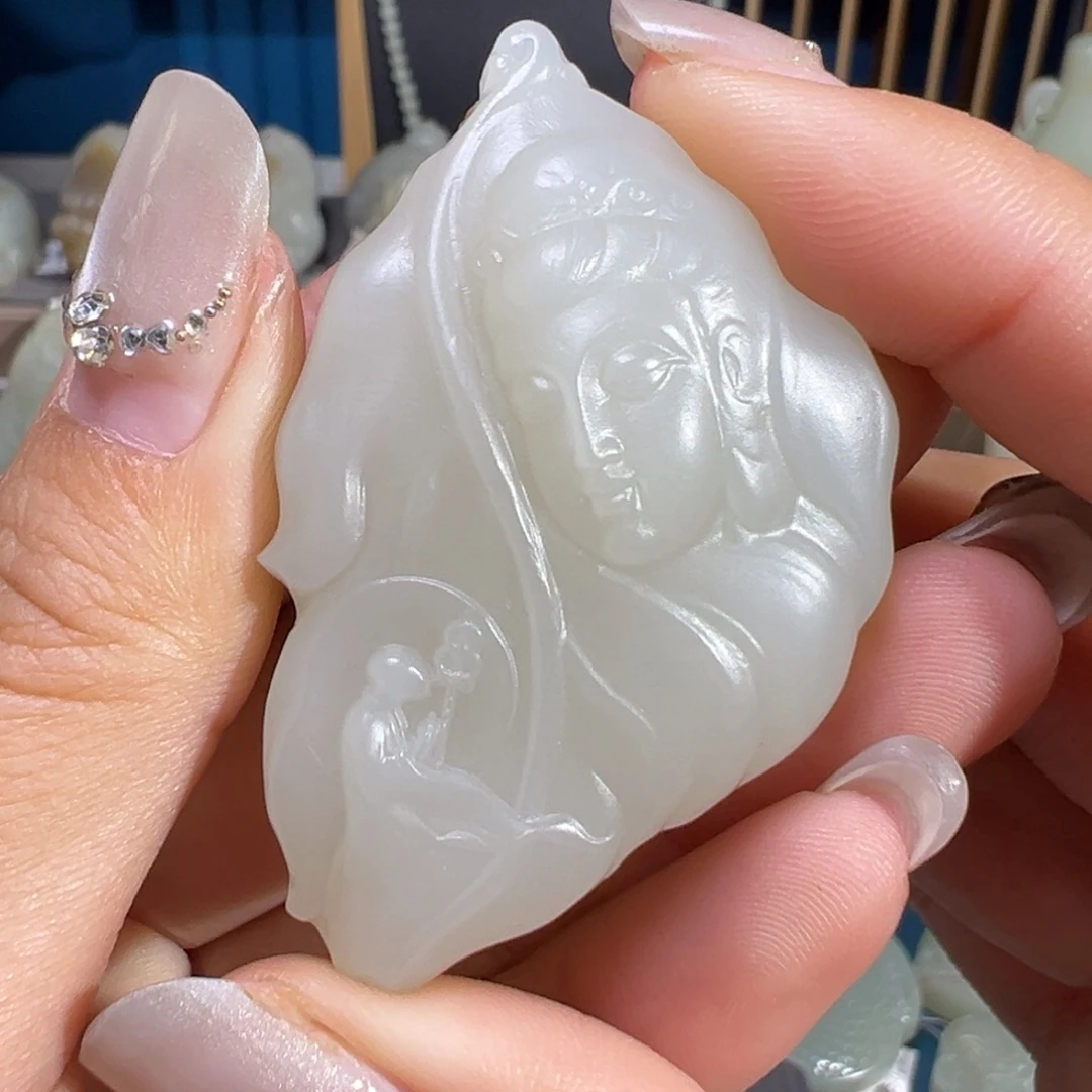 和田玉（糖玉）未镶嵌颈饰