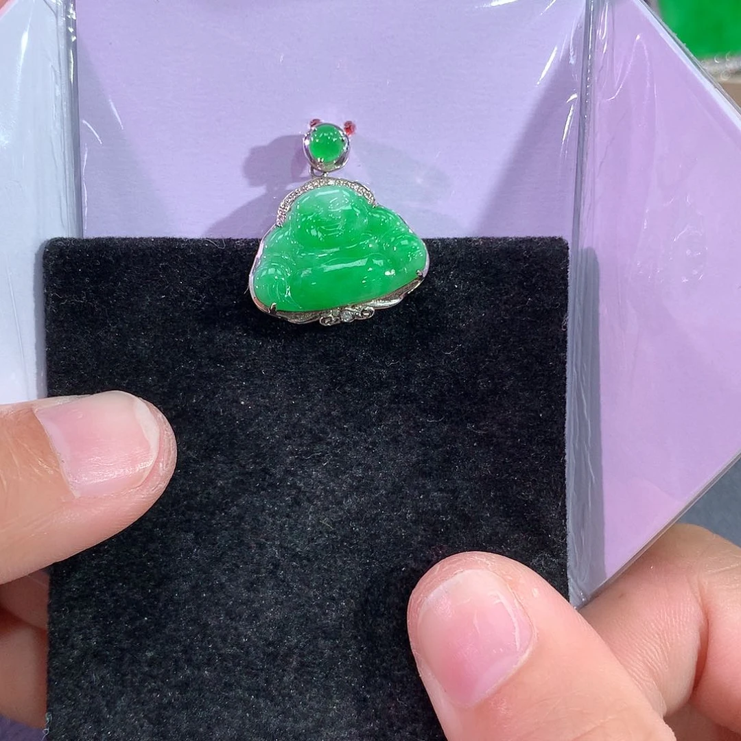 翡翠吊坠(赠链)18K金镶嵌