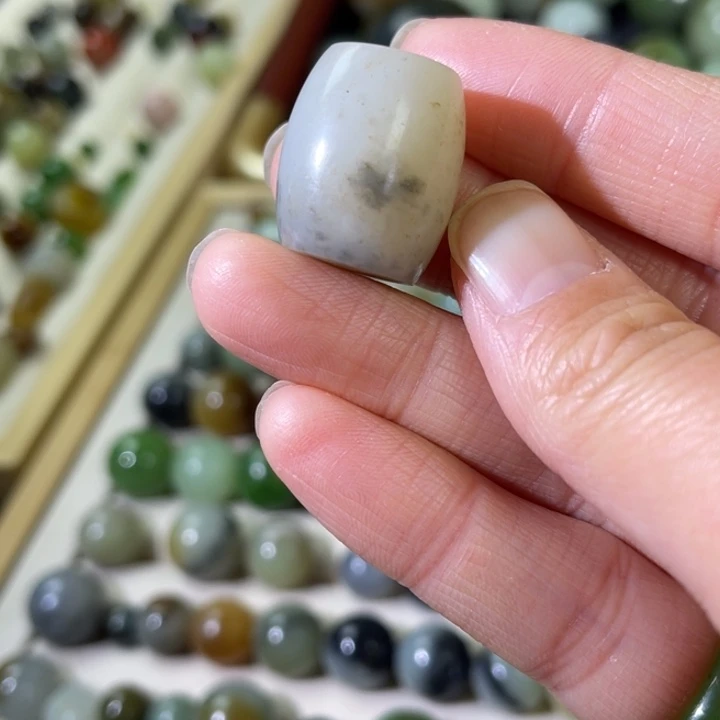 和田玉（糖玉）未镶嵌珠宝半成品