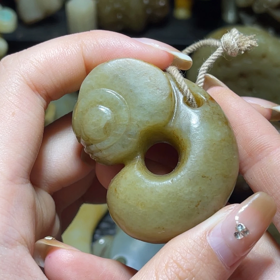 和田玉（糖玉）未镶嵌挂件5**哥