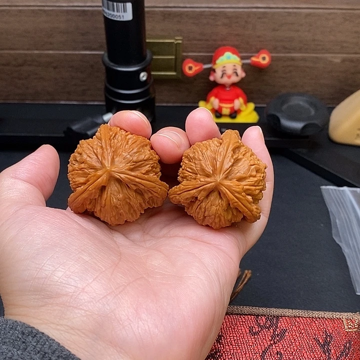 李****把件文玩核桃白奔