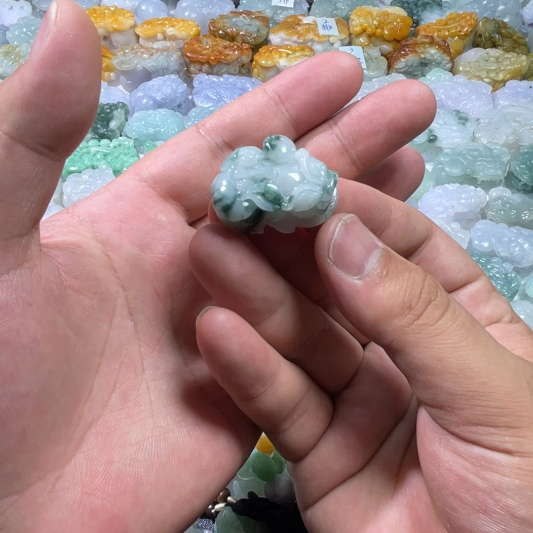 翡翠未镶嵌颈饰濤*天然