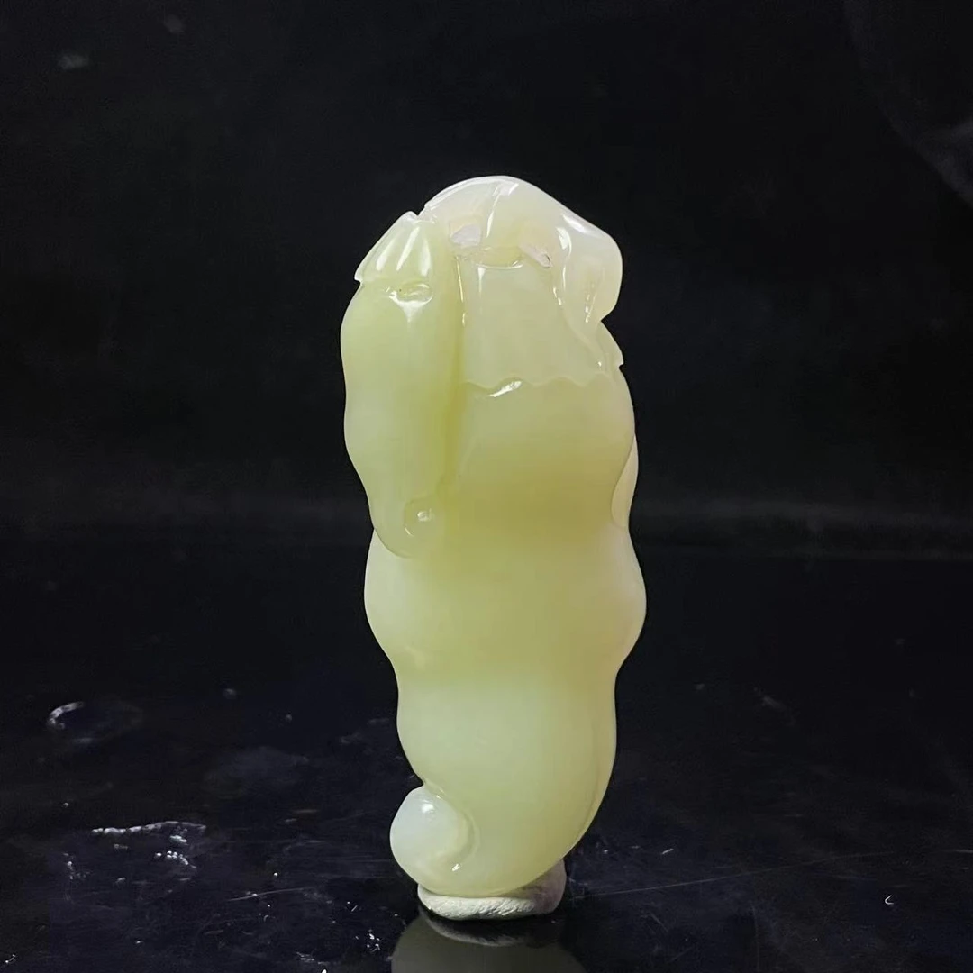 A589 和田玉手把件 YS337518