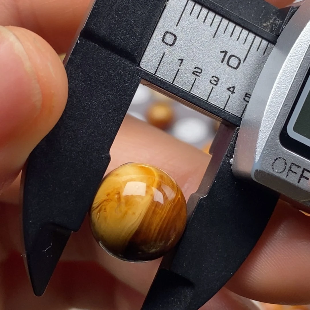 未镶嵌蜜蜡珠宝奇石