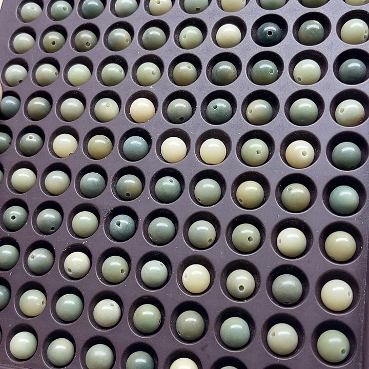 白玉菩提吊坠瑕疵9青提圆珠220