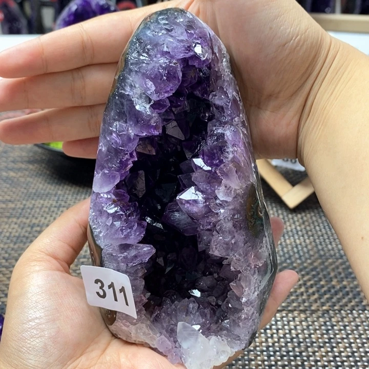 大型摆件（非配饰）未镶嵌水晶