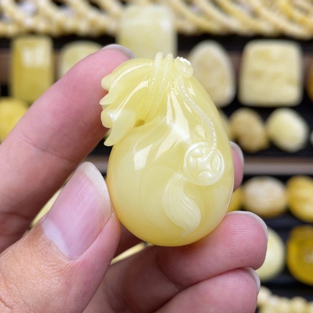 裸石琥珀未镶嵌琥珀蜜蜡