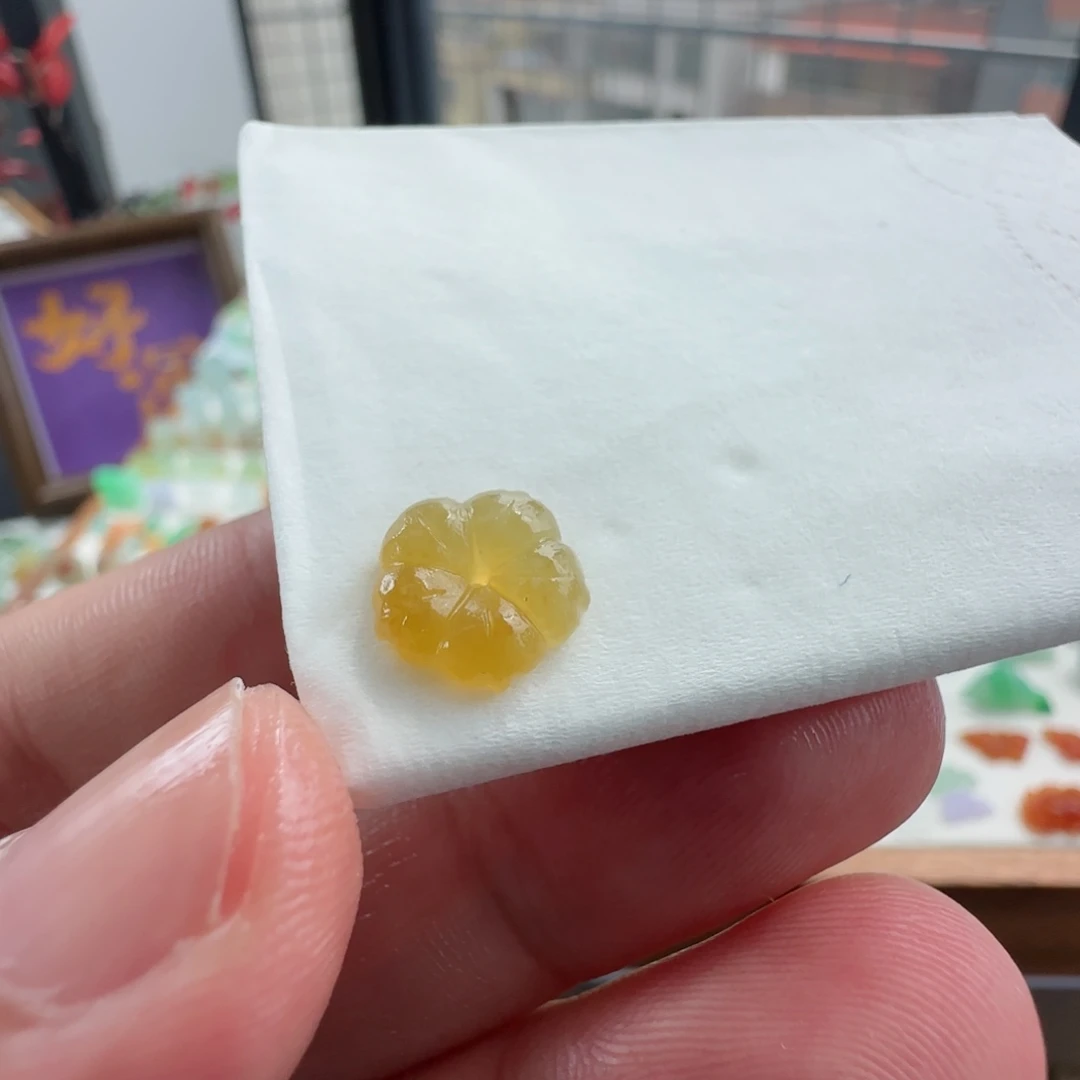 未镶嵌定制翡翠定制翡翠毛货不退不换