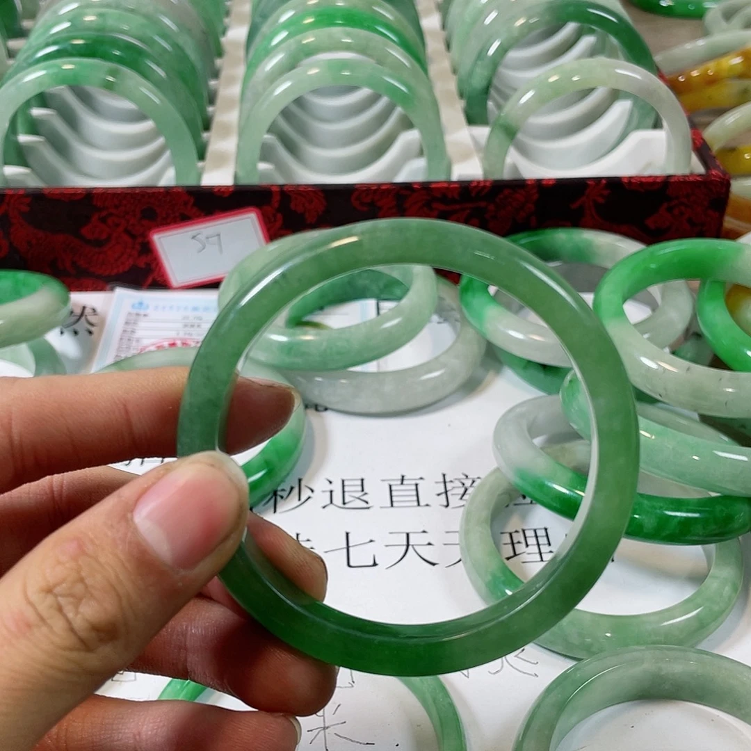翡翠未镶嵌手镯翡翠手镯翡翠手镯