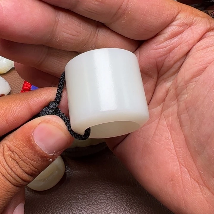 【闪购商品】和田玉吊坠(不含链)未镶嵌青**水