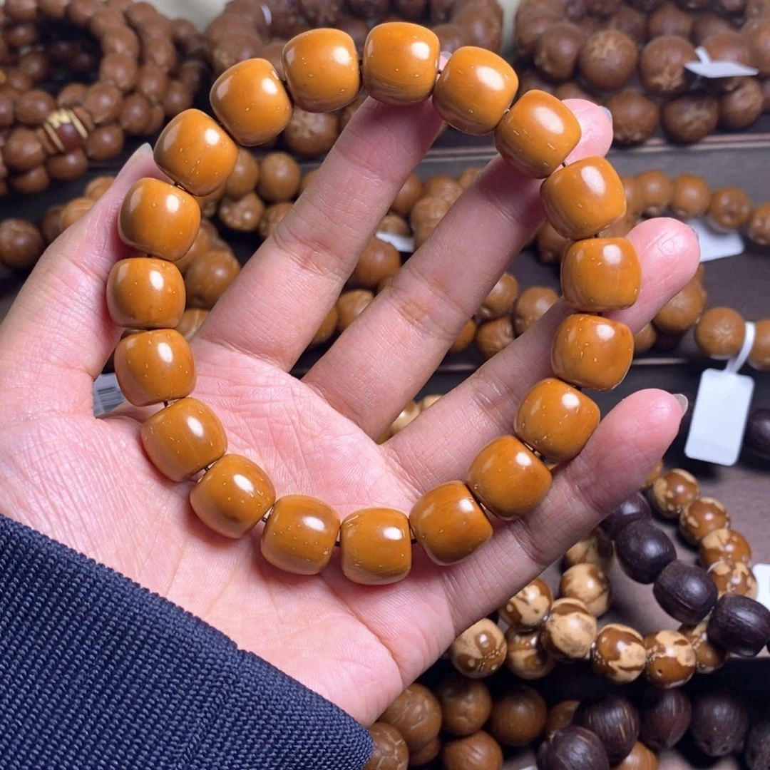 看***客手串紫金鼠14黄金甲老型桶珠