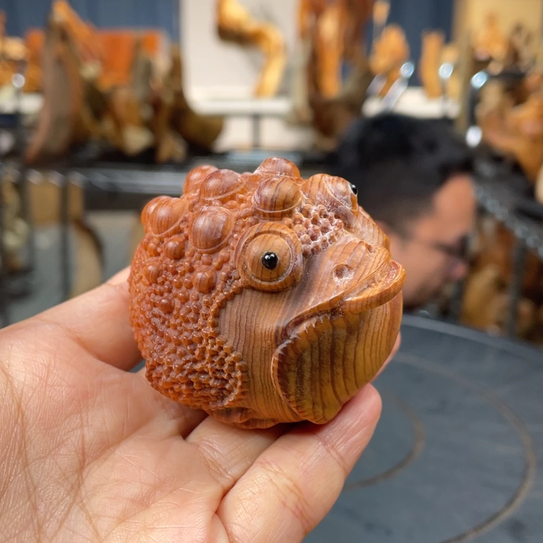 柏木（崖柏）手把件金蟾