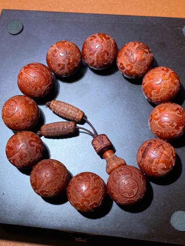 普艺文玩手串（无礼盒）9189