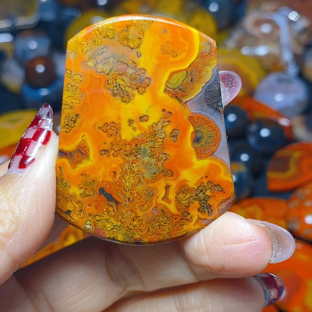 玛瑙/玉髓未镶嵌颈饰