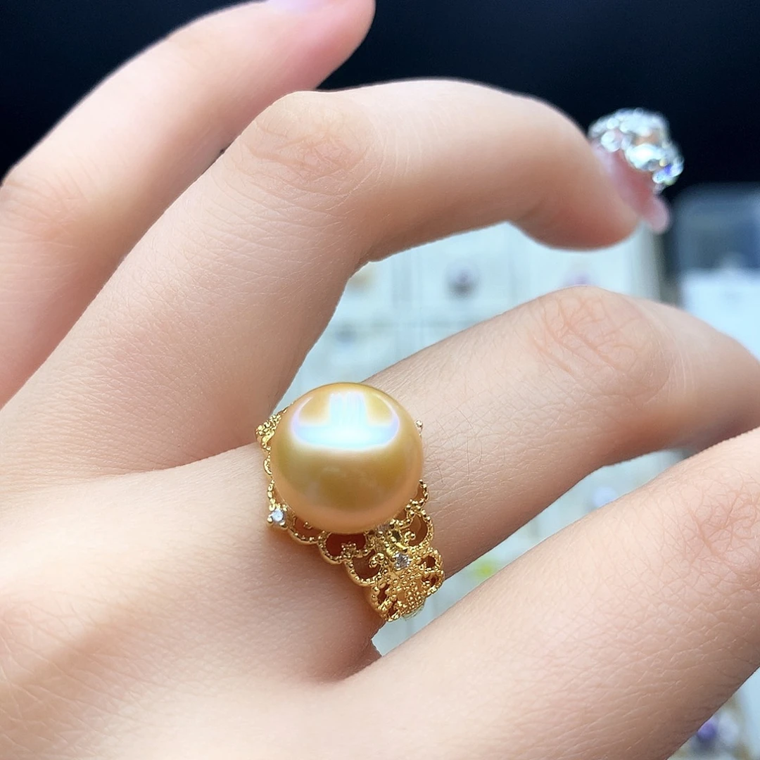 淡水珍珠颈饰合金