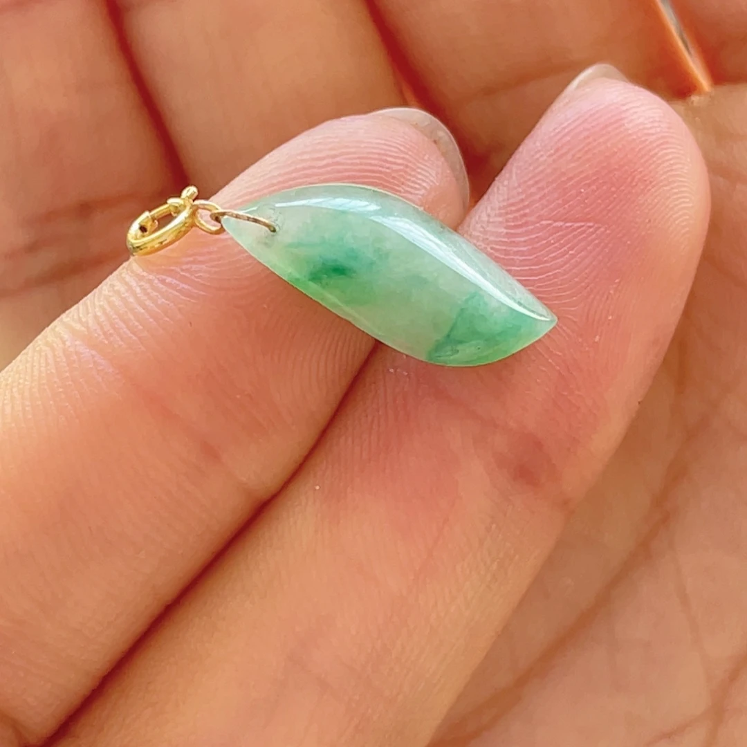 翡翠颈饰18K金镶嵌福利