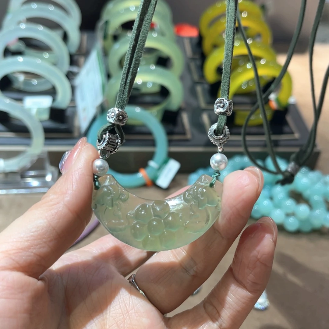 岫玉手镯未镶嵌手镯