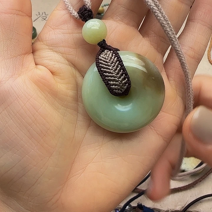 记***忆和田玉（糖玉）未镶嵌颈饰