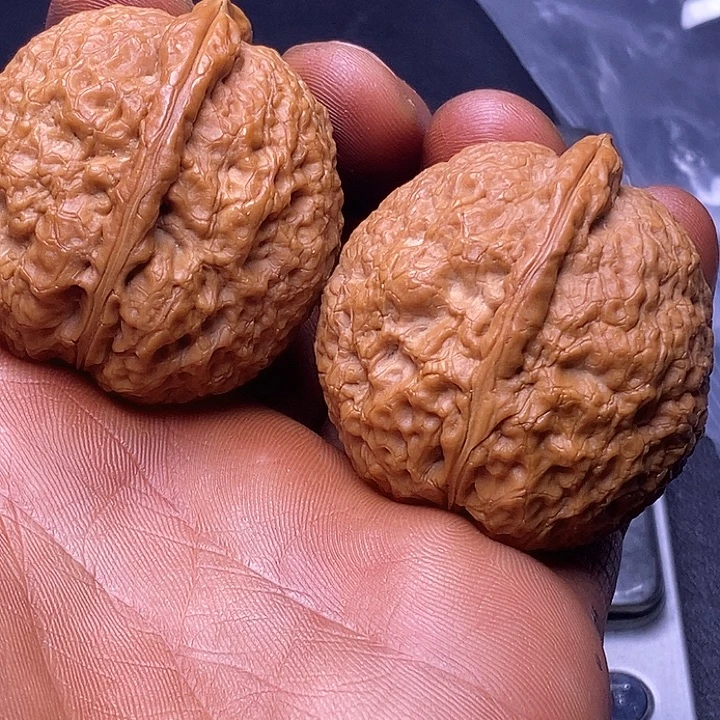 吊坠文玩核桃云南铁核桃炸福利32