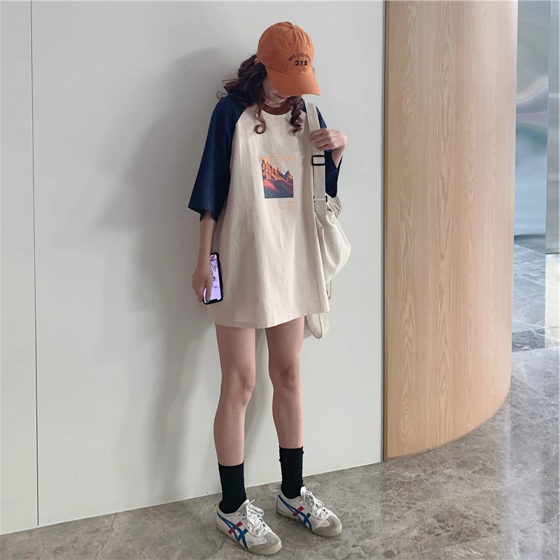 独特漂亮甜美可爱风格衣服插肩撞色短袖t恤女新款宽松中学生上衣