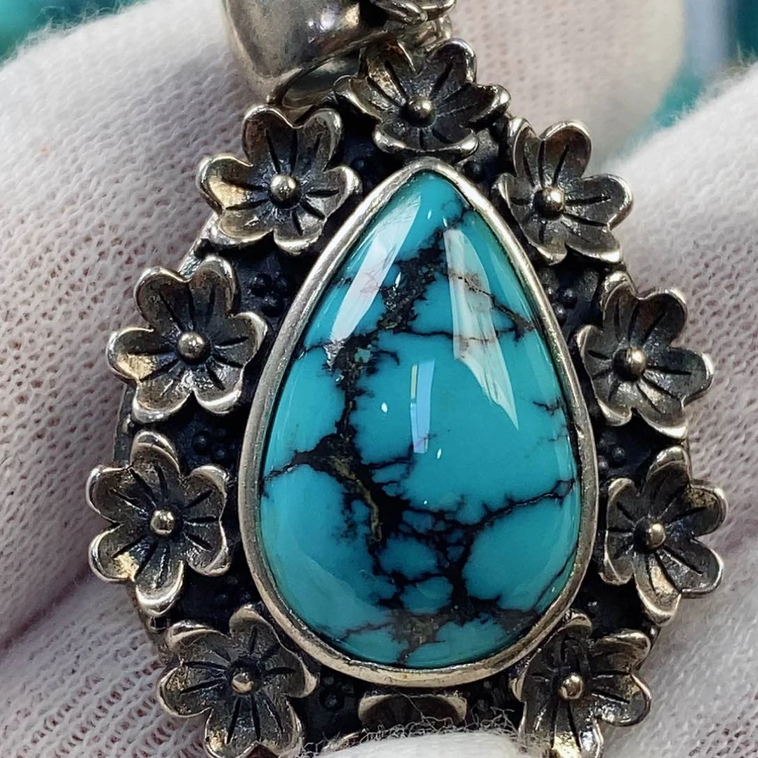 绿松石珠宝奇石银S925镶嵌