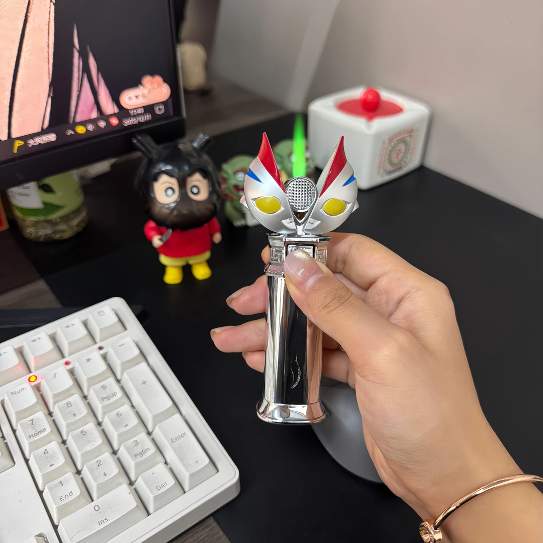 绿火奥特曼打火机 迪迦造型创意个性潮玩充气打火机送男友