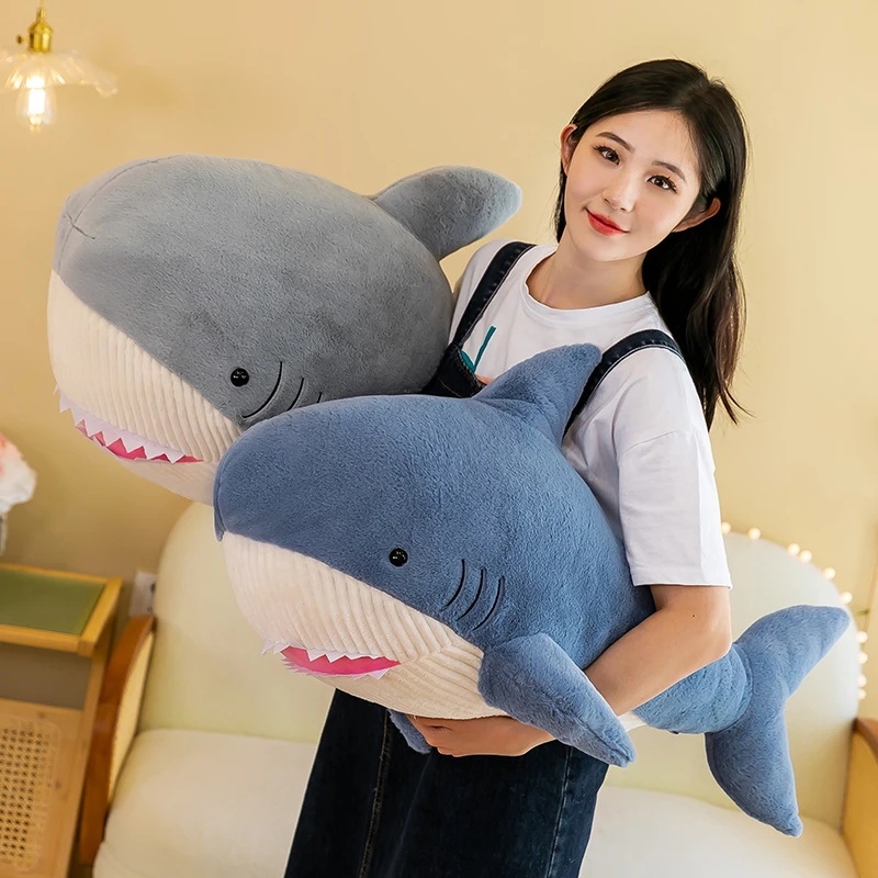 可爱啊呜鲨鱼公仔毛绒玩具长条睡觉抱枕鲨匕玩偶女孩生日礼物朋友